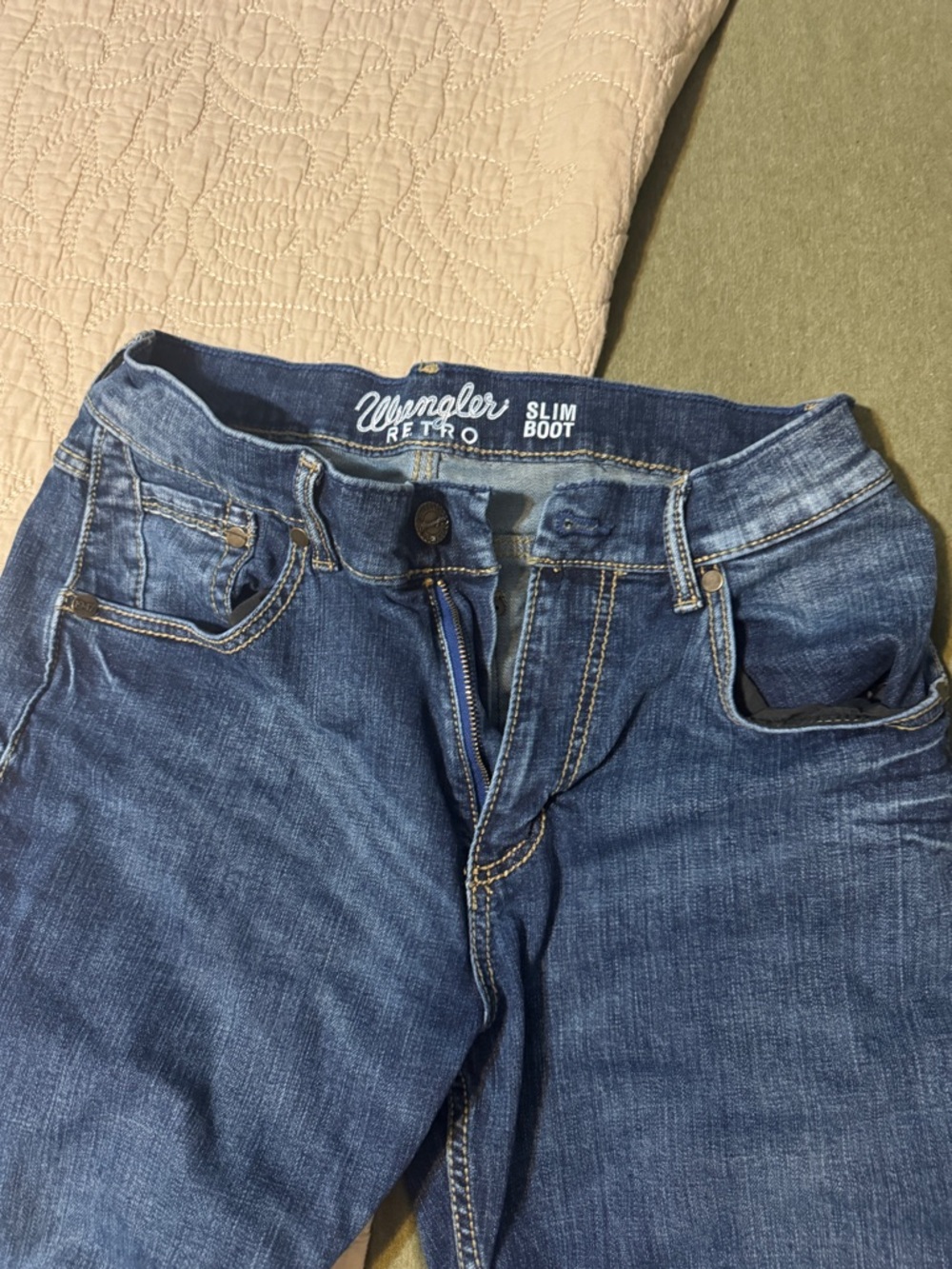 Men’s Wrangler Retro Slim Boot Blue Jeans